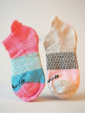 Bombas Women’s Medium Athletic Ankle Socks NWOT 🩷